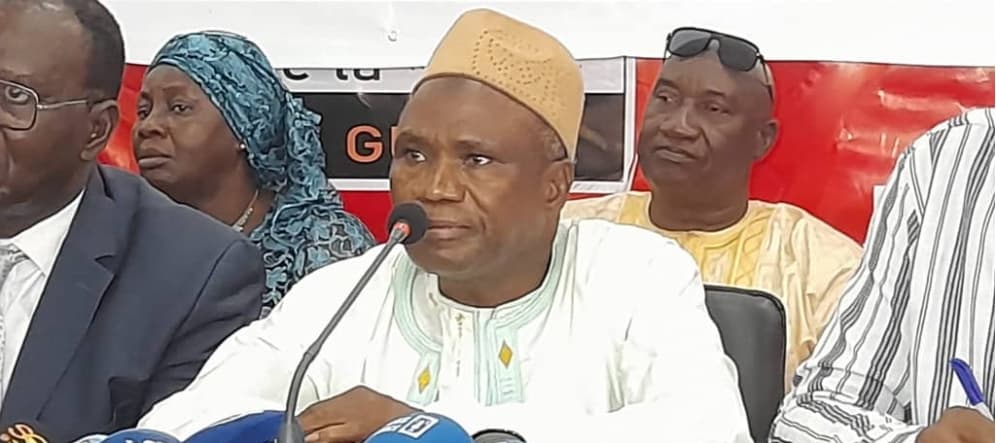 74f8d1cf-f35c-479c-bc5a-c03e304a8403 Le Général Doumbouya, futur président du RPG-AEC ? M’Bany Sangaré s’exprime
