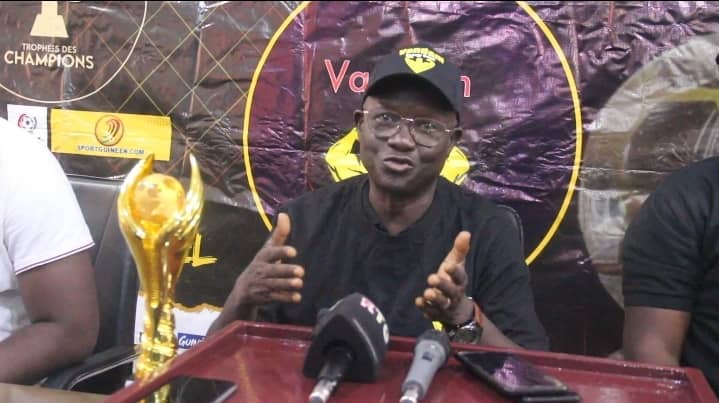 Immagine-WhatsApp-2025-06-14-ore-21.13.04_d8c60166 Sport – Trophée des Champions : le coach du Horoya remporte son deuxième titre